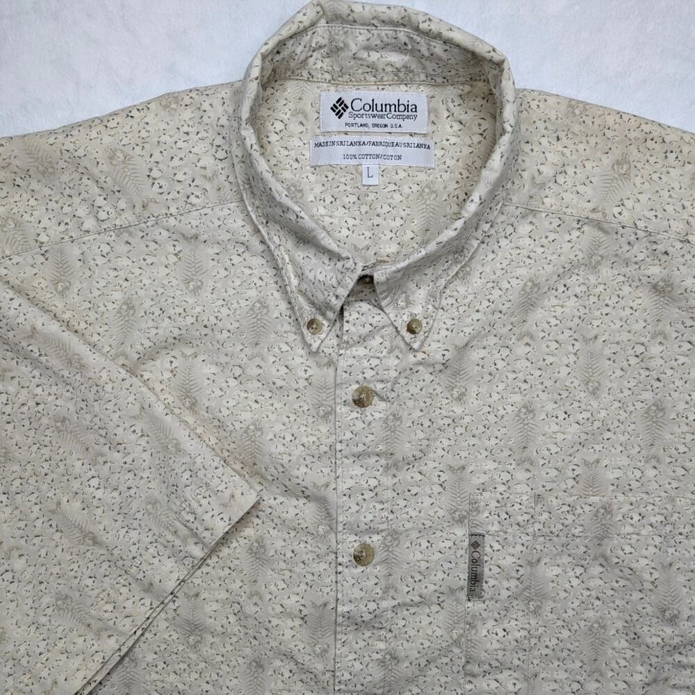 Columbia Short Sleeve Button‎ Down Shirt - Men's Large Tan Fish